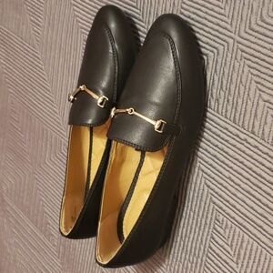 Rachel Zoe 8.5 black loafers for women with silver tone hardware